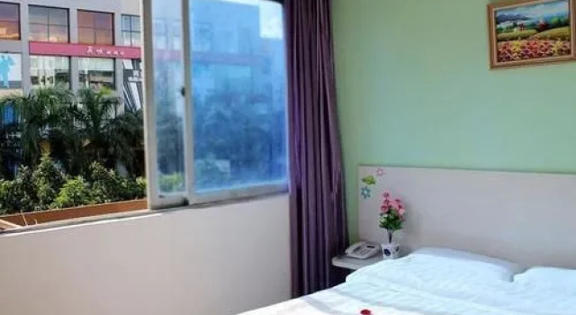 Baoshi Business Hotel, Boek Hotel Hotels in Guangdong met parkeren, Parkeren