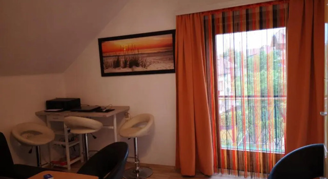 Ferienwohnung Haus Pirkebner, Rezerwuj Hotel Hotele w Karyntia z parkingiem, Parking