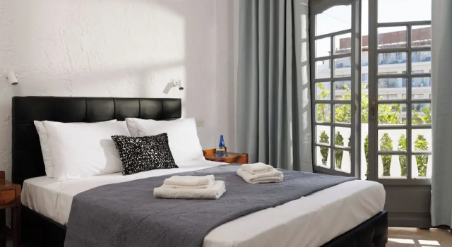 Kings Hotel by Estia