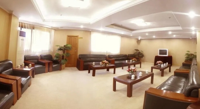 Spring City Garden Hotel, Prenota Hotel Xishan District Kunming