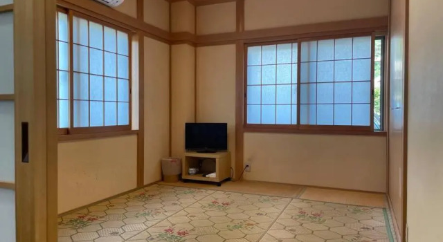 ビーチ徒歩１分のプライベート空間、民宿やまぐち, Rezervovat Hotel Hotely v Susami s parkováním, Parkování