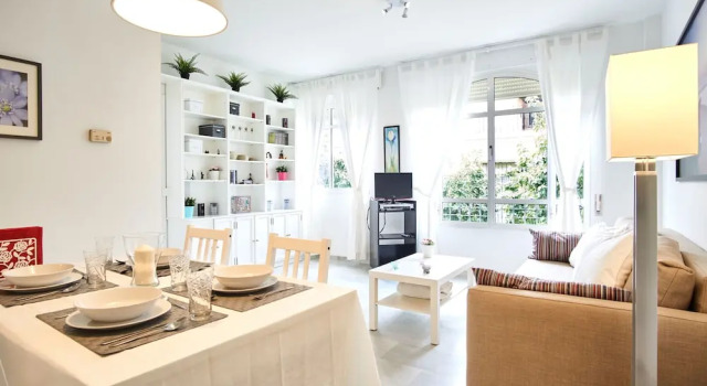 Comodo y amplio apartamento en Triana