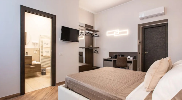 The Dream Suites Milano Centro, Book Bed and Breakfast Milan City Centre Milan