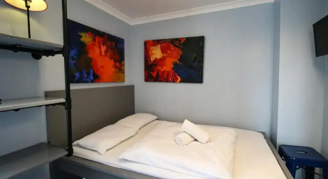 Номер Standard Astor Hyde Park Hostel