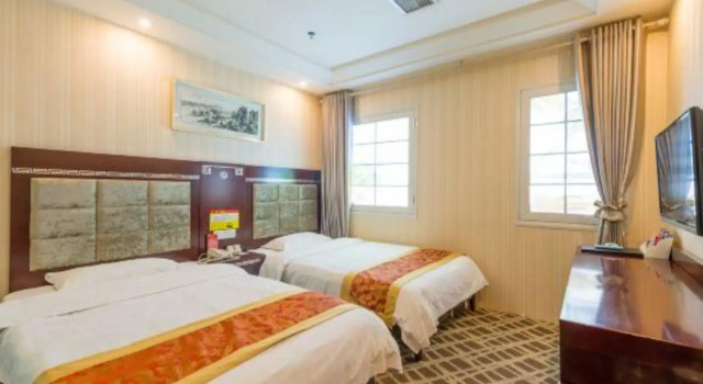 Super 8 Hotel Tianshui Maiji Railway Station Weihe Feng Qing, Book Hotel Maiji Gansu