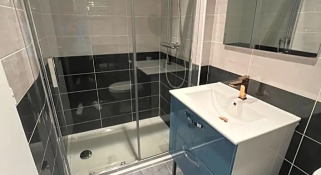 Двухместный номер Standard с балконом и с красивым видом из окна Logis Hôtel Belle Etoile Vichy