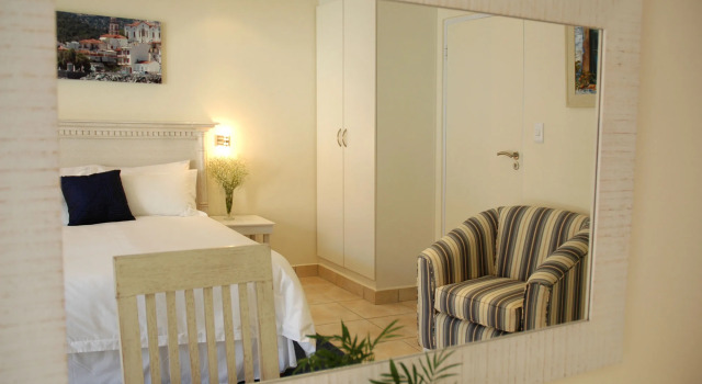 Santorini Guesthouse