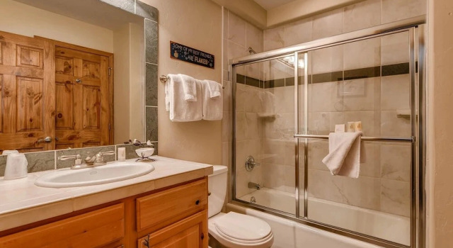 Четырёхместный номер Platinum с балконом Westwind 202 2BD 2BA Plat. Condo