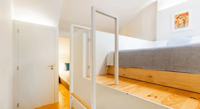 Апартаменты Oporto Loft with Mezzanine
