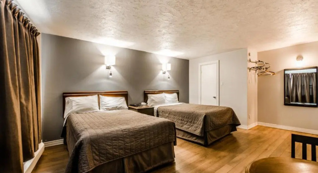 Standardní Čtyřlůžkový pokoj Lido Motel & Suites