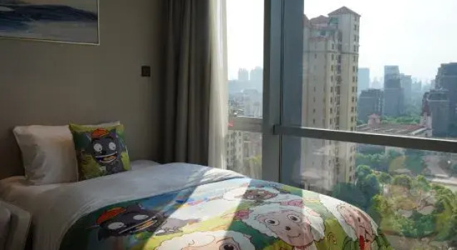Семейный люкс Deluxe Galactic True Home International Hotel