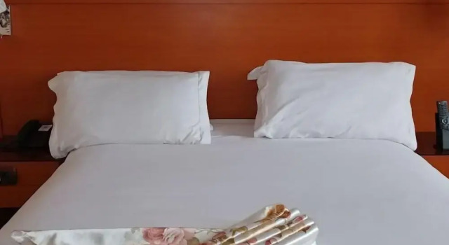 Standard- suite C fun Addis Hotel