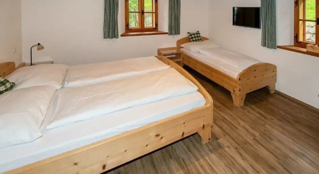 Infanglalm "traunsee", Book Hotel Altmünster 