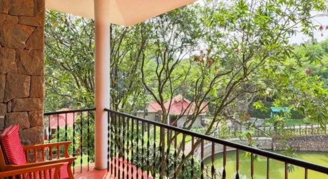 Номер Deluxe Adrak Summer Sand Hill Resort Vagamon