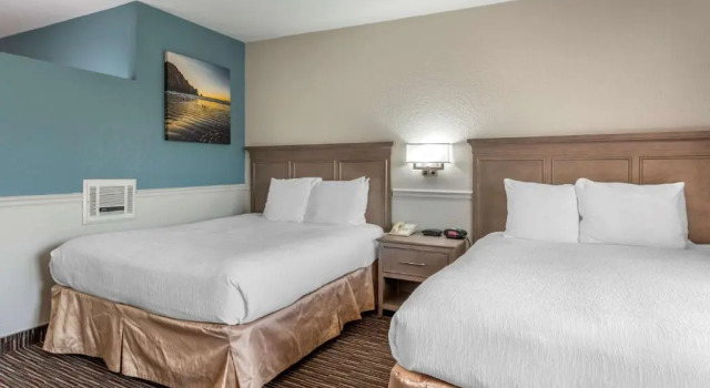 Четырёхместный номер Deluxe Best Western San Marcos Inn