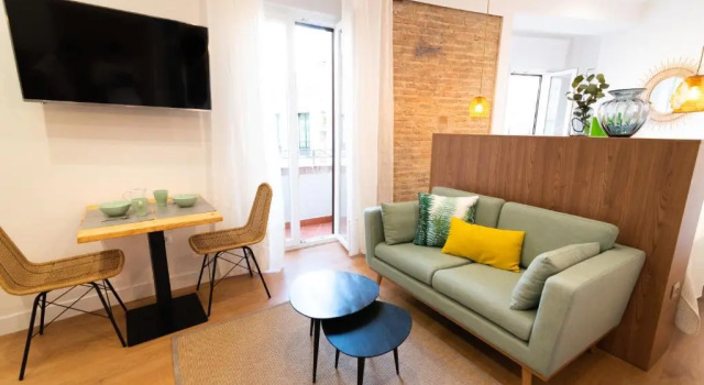 Студия Superior Chinitas Santos Apartments