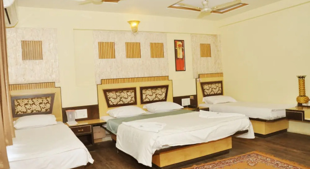 Номер Deluxe Hotel Sai Suraj Palace