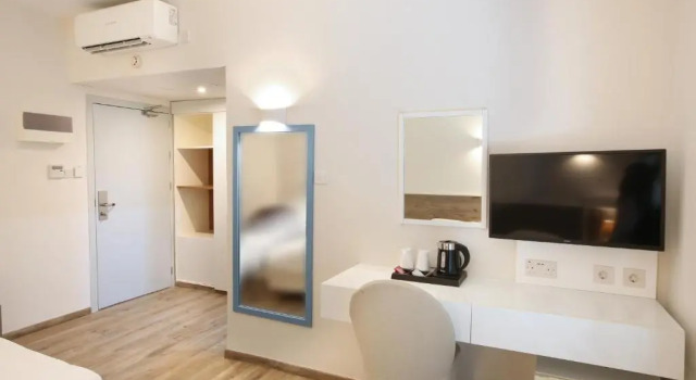 Standardní Dvoulůžkový s manželskou postelí pokoj Centrum Hotel - City Center