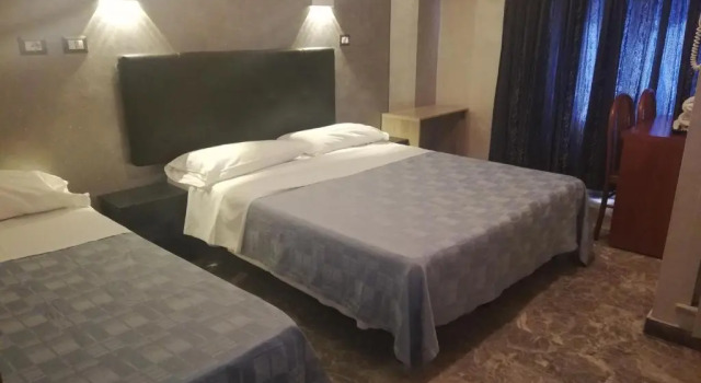 Трёхместный номер Standard Hotel Planet