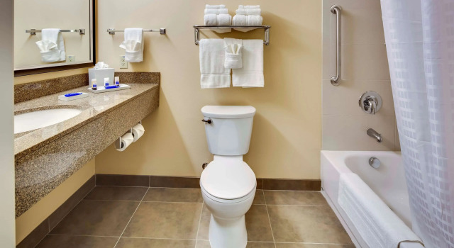 Четырёхместный номер Standard Best Western Plus Arlington/Marysville
