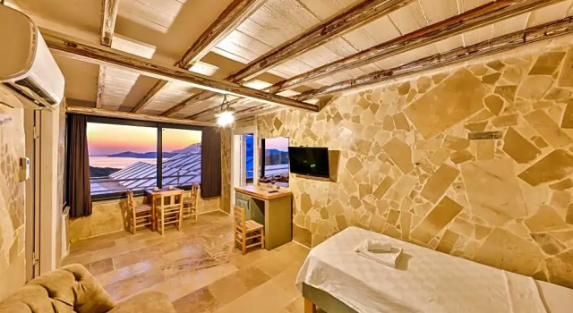Семейный люкс Mojo Boutique Hotel
