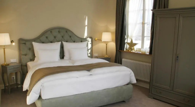 Полулюкс Romantik Hotel Zur Glocke