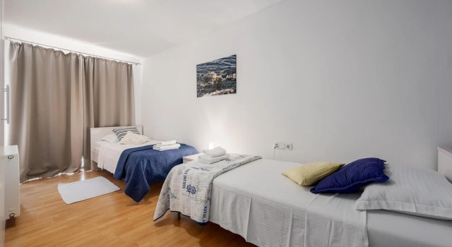 Stunning Home in Perci With Wifi and 5 Bedrooms