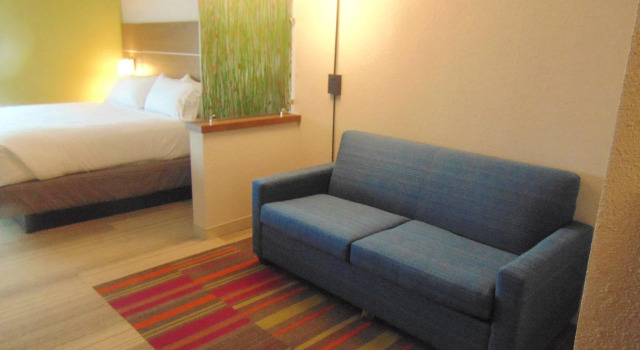 Люкс Holiday Inn Express & Suites Wapakoneta by IHG