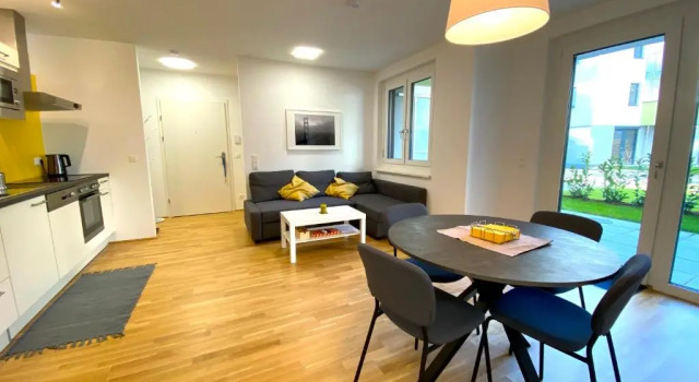 Апартаменты Topmodernes Sonnenwohnen Apartment bei U-Bahn und Therme Wien Oberlaa, 15 min bis Stephansplatz