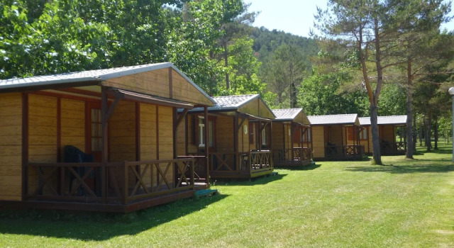 Номер Standard с 2 комнатами с видом на горы Camping Pirinenc