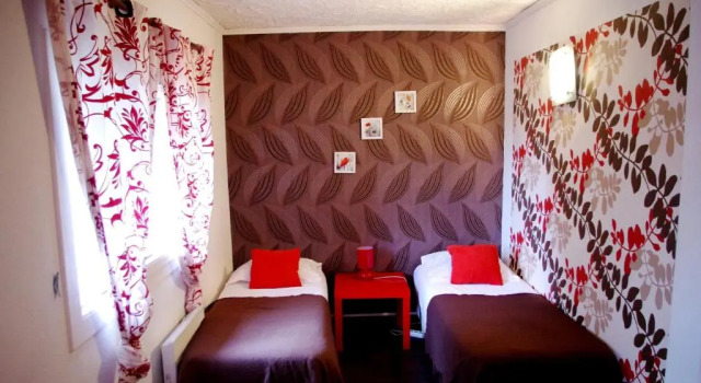 Четырёхместный номер Standard HOTEL 3 étoiles NN "LOU CIGALOUN"
