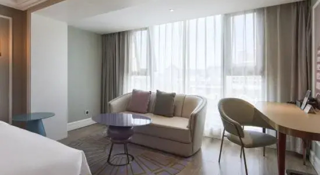 Номер Deluxe Mercure Xian Downtown