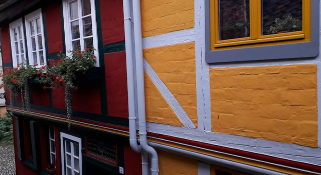 Fachwerkhotel - Ferienhäuser Vorhof zur Hölle, Buchen Sie Hotel Quedlinburg 