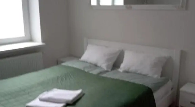 Standard Vierer Zimmer Hotel Kardinal