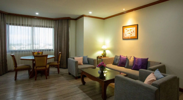 Двухместный семейный люкс Star Convention Hotel