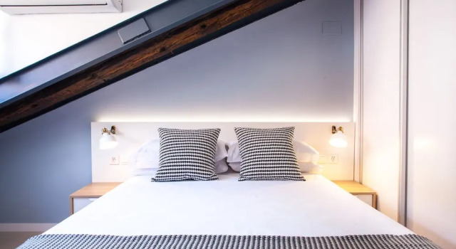 Номер Standard Мансарда c 1 комнатой Apartment in Malasaña