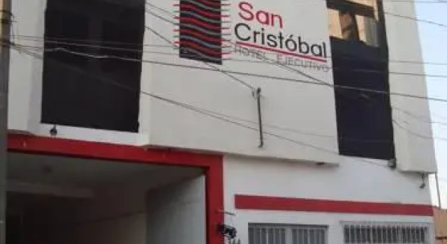 Hotel Ejecutivo San Cristobal, Rezervovat Hotel Hotely v Michoacan s parkováním, Parkování