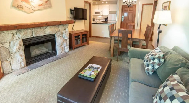 The Aspens by ResortQuest Whistler, Boek Appartement Hotels in Brits Columbia met zwembad, Zwembad