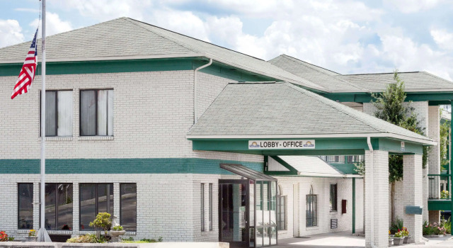Days Inn by Wyndham Morristown, Buchen Sie Hotel Morristown Tennessee