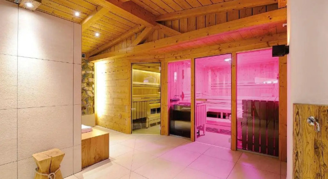 Hotel Löwenhof, Rezerwuj Hotel Hotele SPA w Salzburg, SPA
