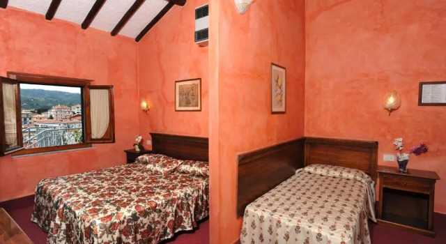 Трёхместный номер Standard Hotel Minerva Palace