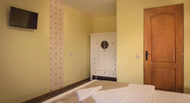 Casa Sasului, Varaa Hotelli  