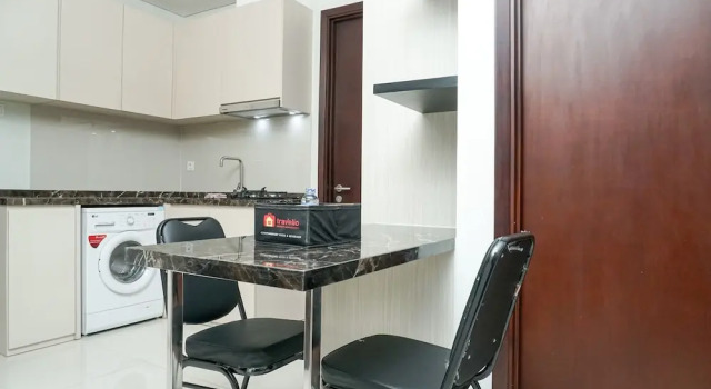 Minimalist 3BR Apartment at Puri Mansion, Book Apartment Jakarta Jakarta Province