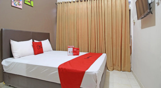 Номер Standard RedDoorz near Pojok Beteng Prawirotaman