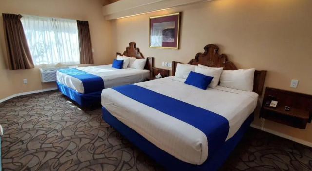 Номер Deluxe Colony Inn - North Hollywood - Hotel Near Universal Studios
