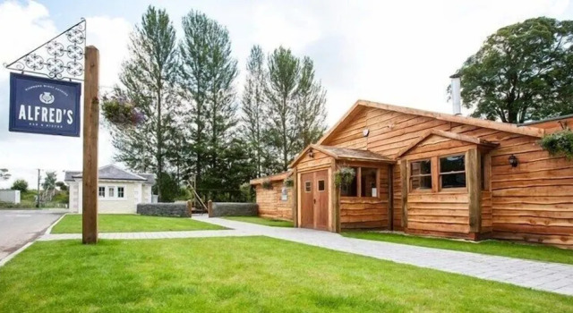 Moffat Manor Holiday Resort, Забронировать Курортный отель Мофат Дамфрис и Галлоуэй