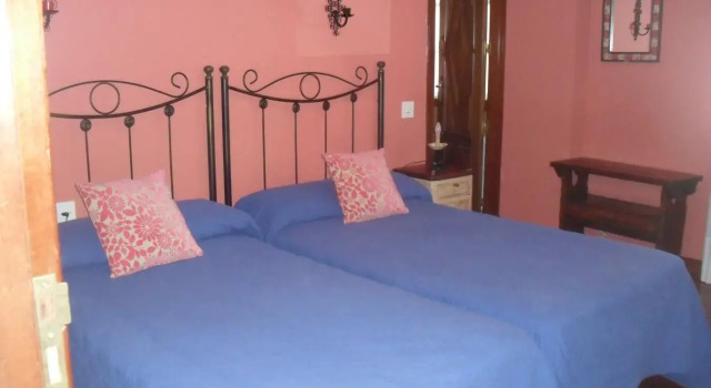 Saxa Hostel B&B