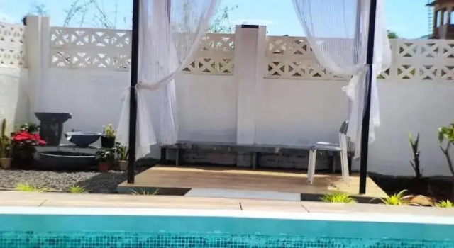 3 BHK #2 Villa by Luxe Tourism, Réserver Villa Hôtels à Maharashtra avec piscine, Piscine