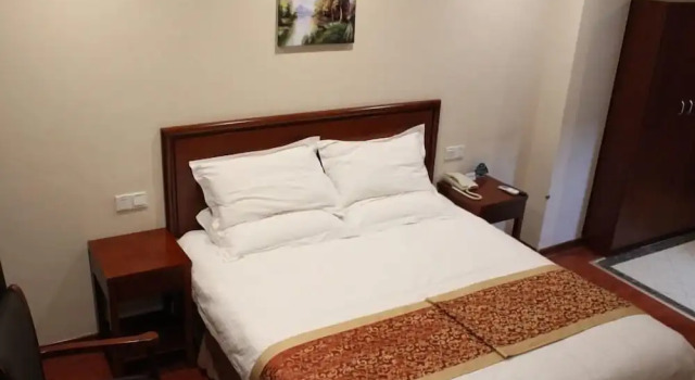 GreenTree Inn Zhangjiakou YuCounty BusStation Business Hotel, Book Hotel Zhangjiakou Hebei