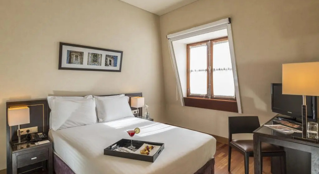 Номер Standard Eurostars das Artes